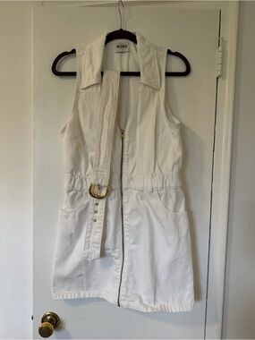 Show Me Your MuMu White Sleeveless Zip Front Mini Dress with Belt